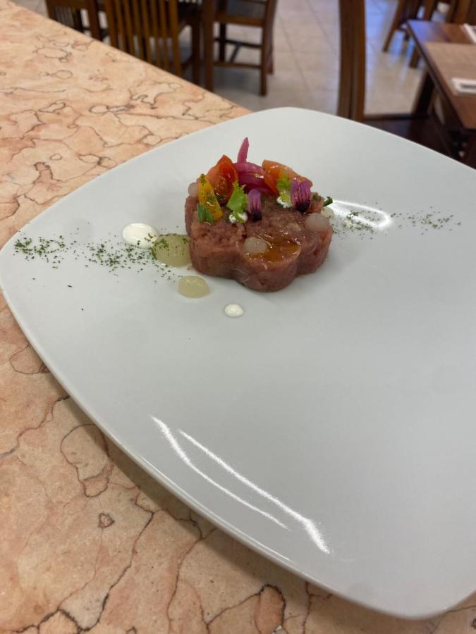 אגליאנטו Hotel Sorgente מראה חיצוני תמונה