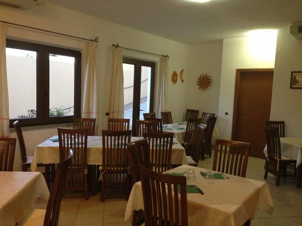 אגליאנטו Hotel Sorgente מראה חיצוני תמונה