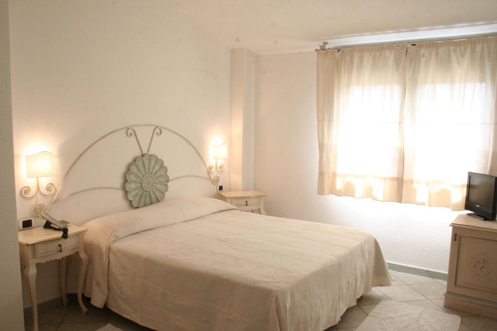 אגליאנטו Hotel Sorgente חדר תמונה