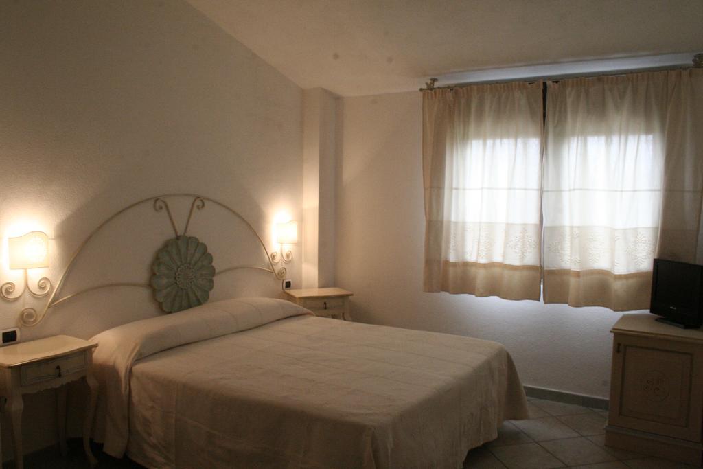 אגליאנטו Hotel Sorgente חדר תמונה