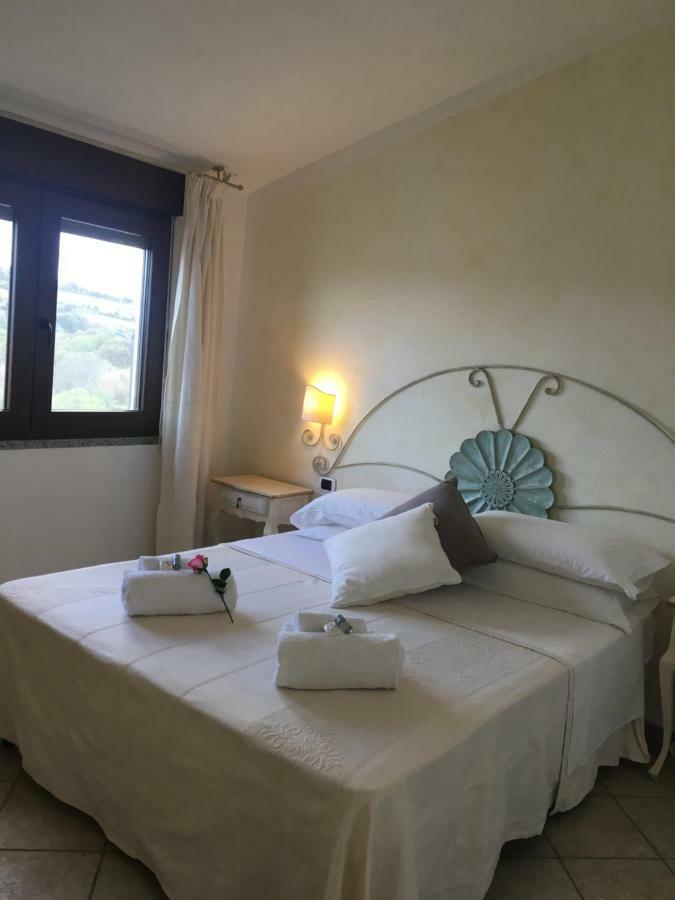 אגליאנטו Hotel Sorgente מראה חיצוני תמונה