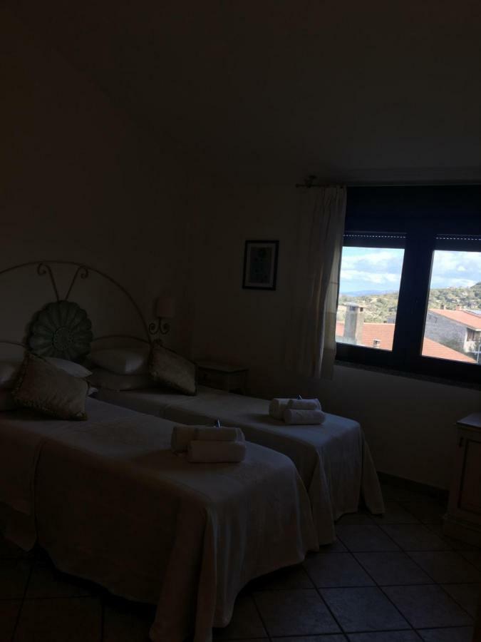 אגליאנטו Hotel Sorgente מראה חיצוני תמונה