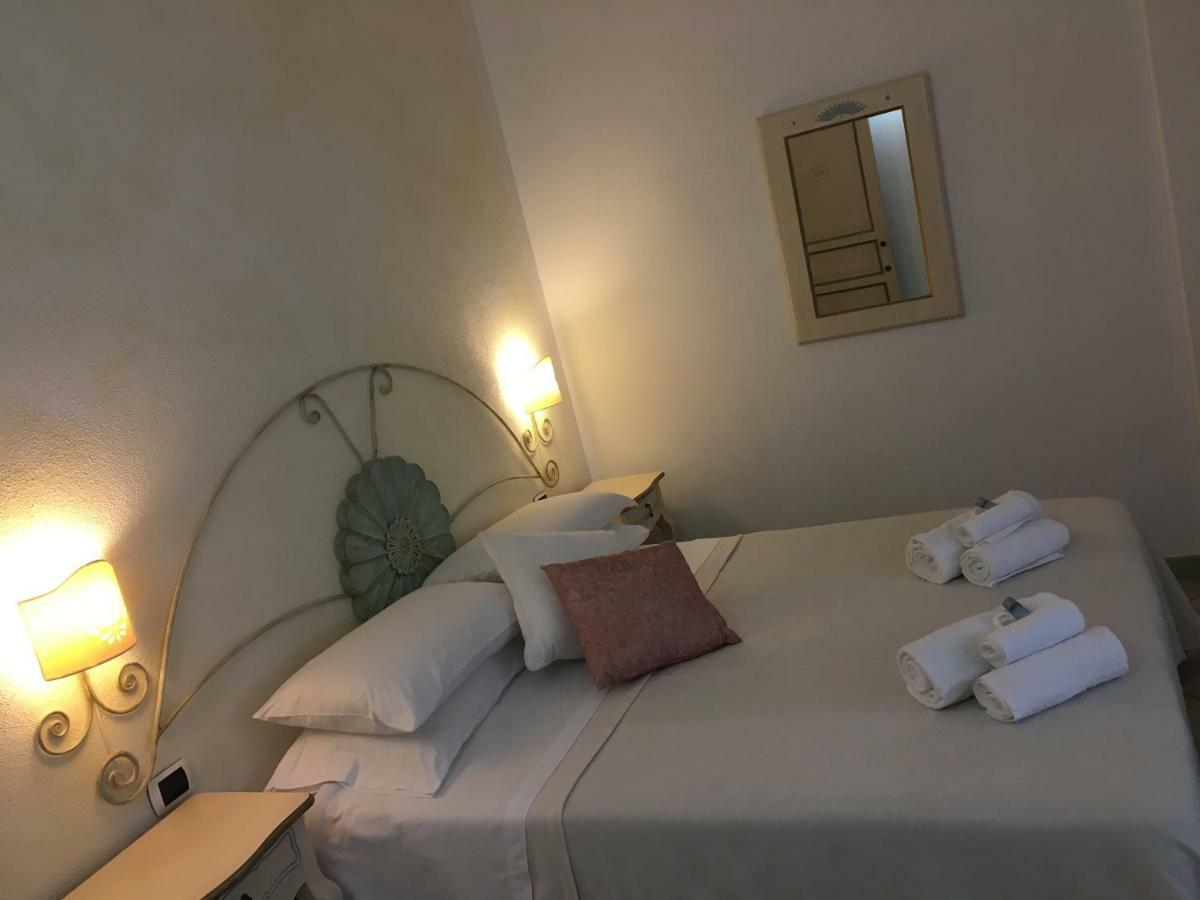 אגליאנטו Hotel Sorgente מראה חיצוני תמונה